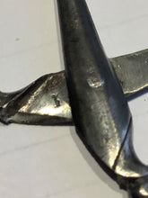 Load image into Gallery viewer, A pair of elegant Victorian scissors. 19thc