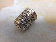 Load image into Gallery viewer, A Dreema thimble. 19thc patent design. c1900