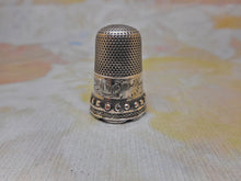 Load image into Gallery viewer, A decorative unmarked silver thimble. c1860-1870