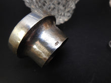 Charger l'image dans la galerie, A Georgian steel netting clamp. c1800
