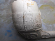 Load image into Gallery viewer, A Souvenir clay pipe from the Crystal Palace. c 1851-1862