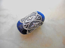 Load image into Gallery viewer, SOLD……A small silver double ended emery cushion from a leather etui. c1860