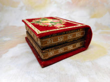 Load image into Gallery viewer, SOLD…..……A pristine red velvet needle packet box. 'Wishing You A Happy Birthday'.