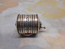Load image into Gallery viewer, An engraved silver tape measure. c 1800