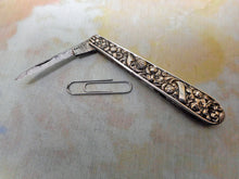 Load image into Gallery viewer, A Georgian silver penknife. Joseph Taylor cutler. c1830