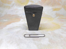 Load image into Gallery viewer, A small leather case fitted with pearl topped lace pins. 19thc