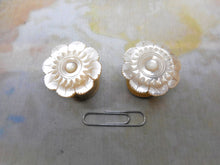 Load image into Gallery viewer, A pearl topped sewing box waxer and matching emery. c1850