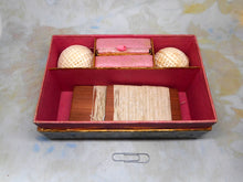 Charger l'image dans la galerie, A Georgian marbled paper box with fittings. c1800.