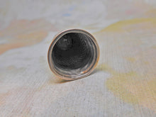 Load image into Gallery viewer, An early French silver thimble. c1819-1838