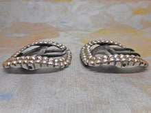 Load image into Gallery viewer, A small pair of silver breeches buckles. London 1827. TH maker.