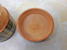Load image into Gallery viewer, An unusual tartan Ware cotton reel / spool box. Cluny McPherson. c1860