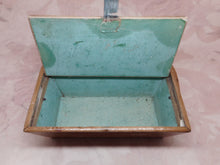 Charger l'image dans la galerie, Un petit panier peint géorgien. Vers 1800