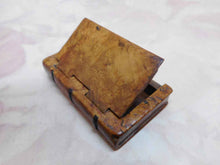 Load image into Gallery viewer, A small book shaped snuff box. mid 19th century.
