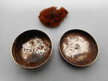 Load image into Gallery viewer, A Georgian silver vinaigrette. c1780-1815