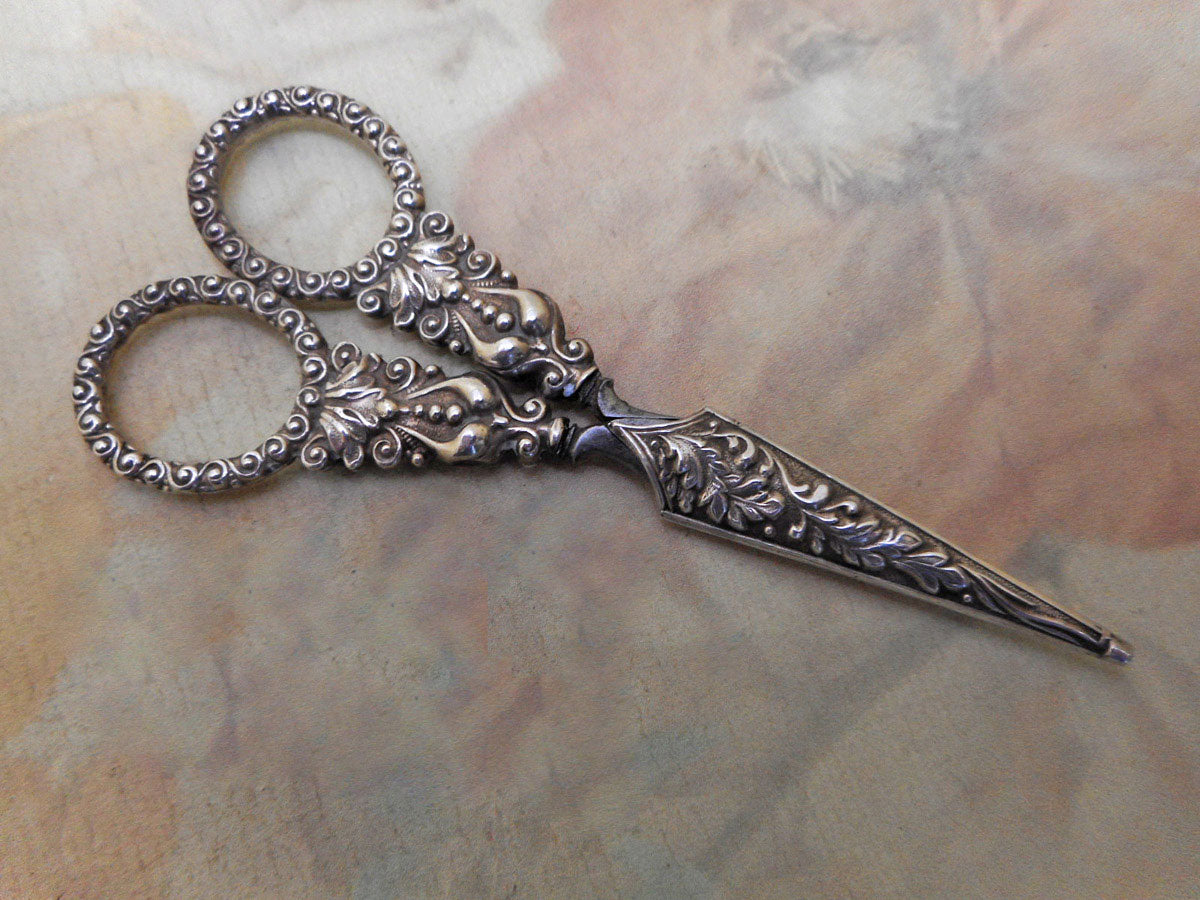 SOLD……Georgian Silver Embroidery Scissors And Sheath. English C 1830 ...