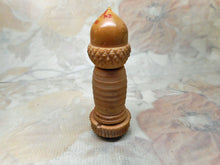 Charger l'image dans la galerie, A souvenir needle case -A Present from the Thames Tunnel. c 1843