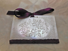 Load image into Gallery viewer, An engraved mother of pearl needle case. circa 1850