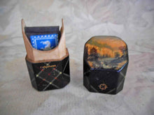 Charger l'image dans la galerie, VENDU.............Une rare boîte à aiguilles en tartan. Plaid Colquhoun. Vers 1830