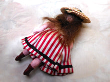 Load image into Gallery viewer, Two little dolls. German c1910.