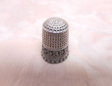 Load image into Gallery viewer, SOLD…..A decorative silver thimble. Charles Horner Chester 1899