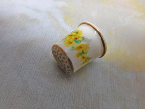 A child's porcelain thimble. c 1870