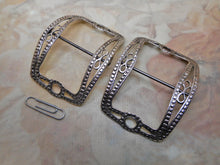 Load image into Gallery viewer, A pair of silver shoe buckles. A/F  c1790 Maker LP.
