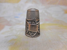 Load image into Gallery viewer, An early 19th century silver filigree thimble and case.

