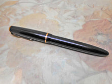 Load image into Gallery viewer, A black Parker Duofold fountain pen. c1950s.
