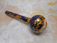 Load image into Gallery viewer, A Continental porcelain parasol handle. c 1880 Cherubs.
