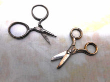 Load image into Gallery viewer, SOLD…….Two pairs of small scale, mini scissors. Late 19thc
