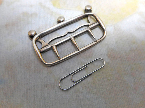 A Georgian silver stock buckle. c 1800. Maker ML.