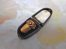 Load image into Gallery viewer, SOLD……A decorative 9ct gold thimble. c1870
