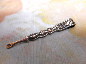 SOLD........A small silver earspoon and tweezer combo. c 1830-`1840