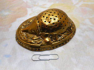 An Avery 'Hedgehog' pin holder. Reg. 1872