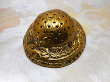 Load image into Gallery viewer, An Avery &#39;Hedgehog&#39; pin holder. Reg. 1872
