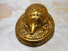 Load image into Gallery viewer, An Avery &#39;Hedgehog&#39; pin holder. Reg. 1872
