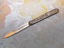 Load image into Gallery viewer, A fine silver folding fruit knife. HM. Thomas Nowill. 1824.
