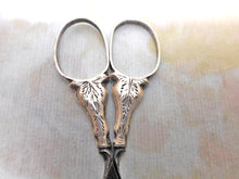 Load image into Gallery viewer, A small pair of engraved silver scissors. c1830
