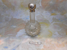 Load image into Gallery viewer, A silver lidded glass scent bottle. c1900-1915
