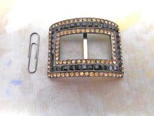 Laden Sie das Bild in den Galerie-Viewer, An Edwardian 'Georgian Revival' sash 'slider' buckle. c1910
