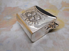 Load image into Gallery viewer, A silver prayer book holder with its prayer book. HM. 1903
