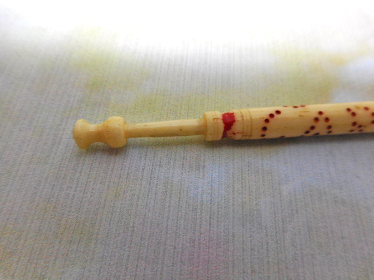 SOLD…….'Queen Caroline'- inscribed bone lace bobbin. 19thc. – Curio ...