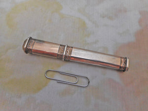 Un ancien étui à poinçons en argent doré français. 1798-1809.