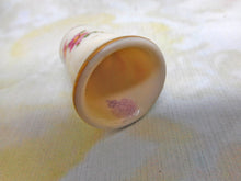 Load image into Gallery viewer, A Worcester porcelain thimble of a finch. Purple stamp inside. c1913
