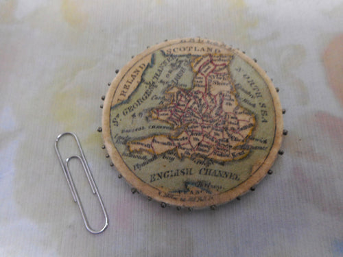 A Georgian printed silk map pin disc / pin cushion. c1820