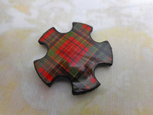 Load image into Gallery viewer, A Tartan Ware thread winder / pin holder. Caledonia. c1870.
