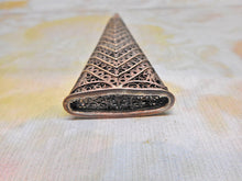 Load image into Gallery viewer, A silver filigree scissor case. c1820
