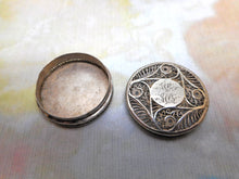Load image into Gallery viewer, A little Georgian silver filigree box. Maker&#39;s mark. IT. c1815
