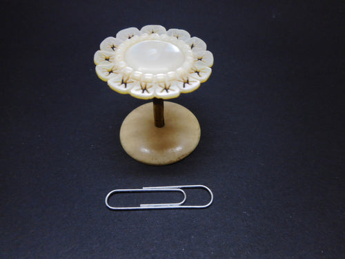 A mother of pearl reel / spool. c1840