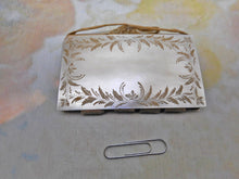 Load image into Gallery viewer, SOLD………A Palais Royal note book with inlaid 'pansy' motif. c1800
